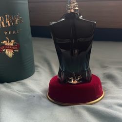 Jean Paul Gualtier Le Beau Le Parfum 80% Left
