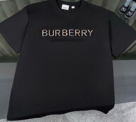 Burberry tee