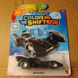 Hot Wheels Color Shifters Bat Mobile Diecast Car D.C. 