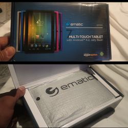 New EMatic EGM003 4 GB Tablet – 7″ – 1.20 GHz – Black