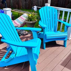 FOLDING ADIRONDACK CHAIRS / NEW