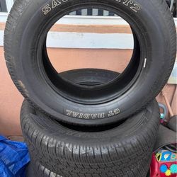 Selling 4 brand new tires