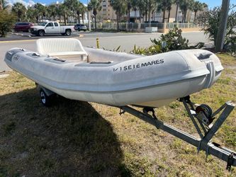 2002 Avon 13.5’ inflatable Rib Boat dinghy w trailer