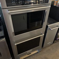 Kitchen Aid Stainless Steel Built In Double Wall Oven 