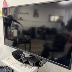 45 Inches Tv for only 100$