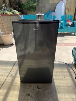 Mini Refrigerator