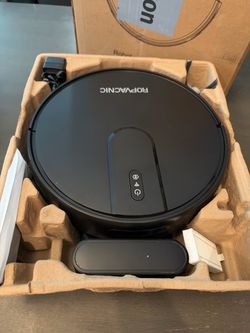Robot vacuum brand new