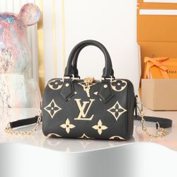 M46397 Handbag