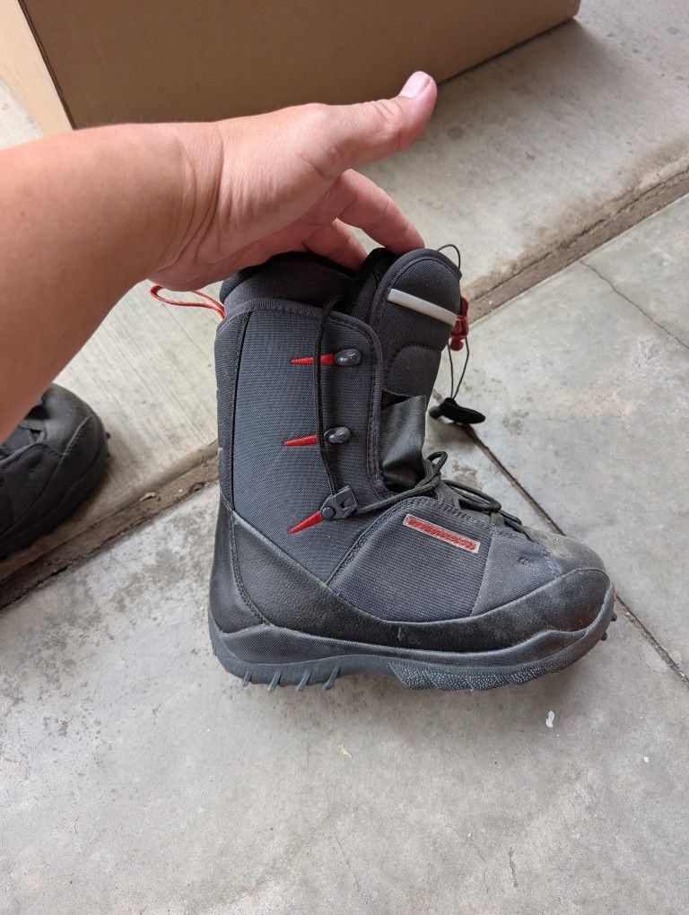 Salomon Snowboard Boots Size 6 Men's