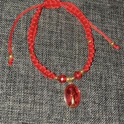 Handmade Bracelets! (CUSTOMS CAN BE MADE)