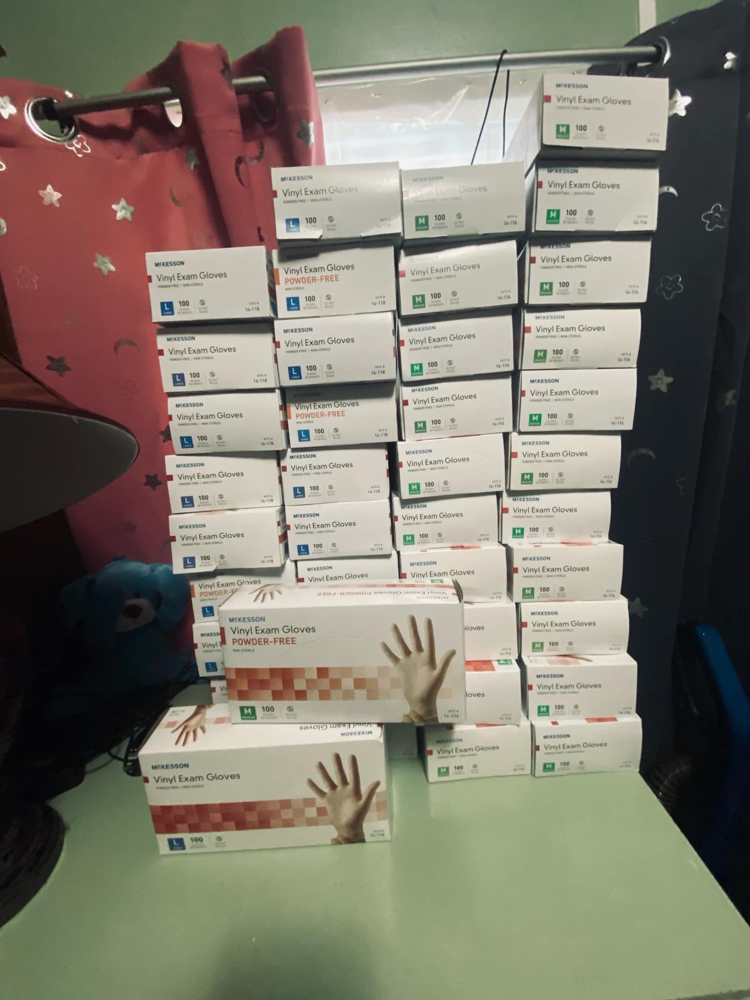 😍😍😍15 boxes for 100!!!👏—single boxes of each size- each box has 100 single gloves--medical grade powder free gloves. —Guantes grado médico—(each