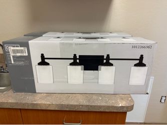 4-light vanity