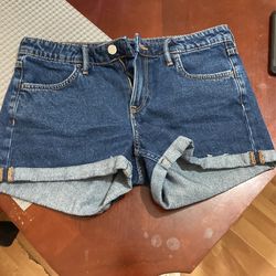 Women’s size 6