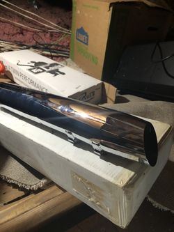 Harley Davidson touring OEM pipes 2 pair