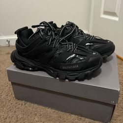 Balenciaga Tracks