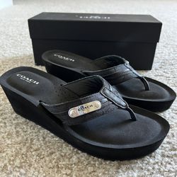 COACH Jaden Wedge Signature Flip Flops with classic C Monogram & metal Coach logo Size 6.5 (Eur 36.5). Brand New, Never Used, Perfect Condition 