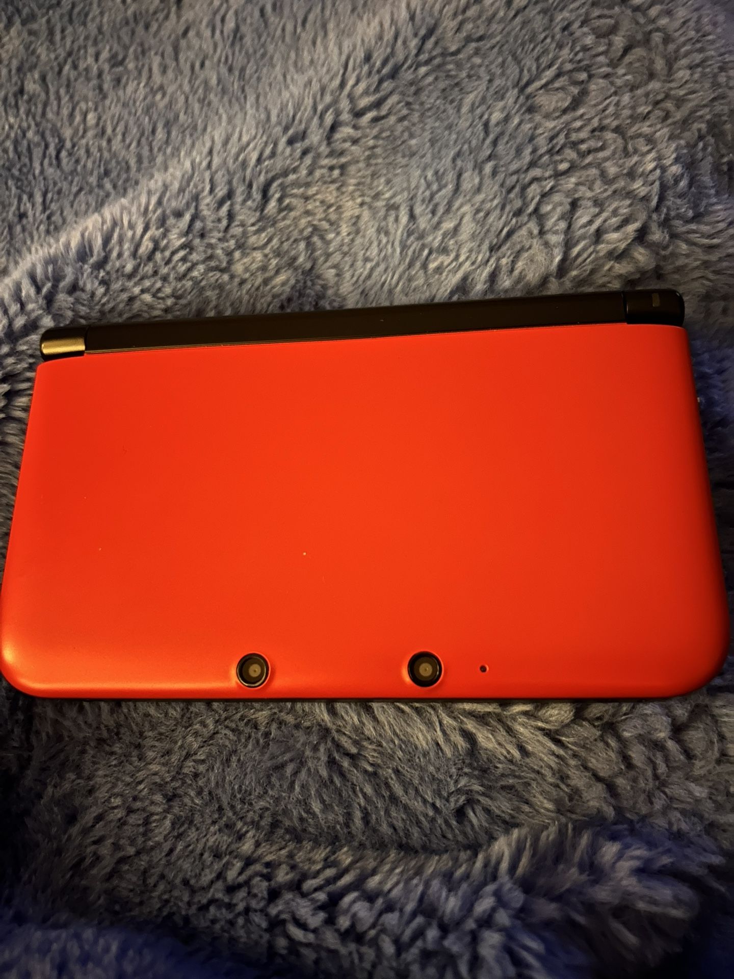 3ds LL Region Free Has Pokémon Bank 225 Or OBO