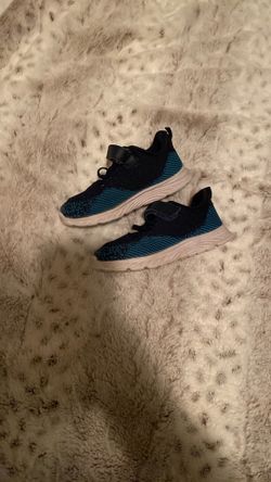 Boys Shoes Size 12