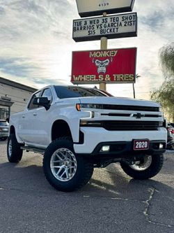 Wheels and tires with Lift Kit