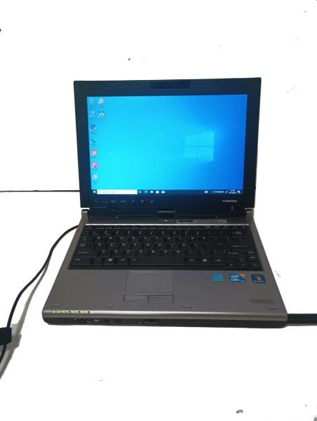 Toshiba Portege M780-S7210 Tablet Laptop PC Photoshop Cs6