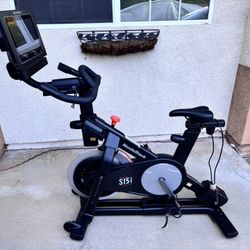 Nordic track S15i Exercise Bike.