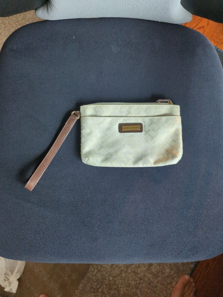 Tommy Hilfiger Wristlet