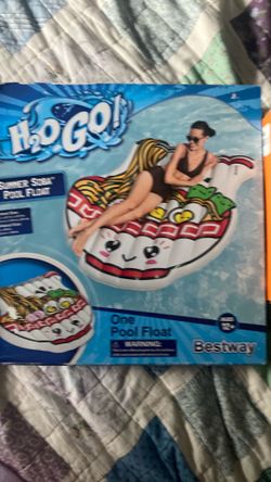 Pool floats