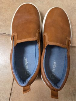 Cat and Jack Boys Loafers Size 1