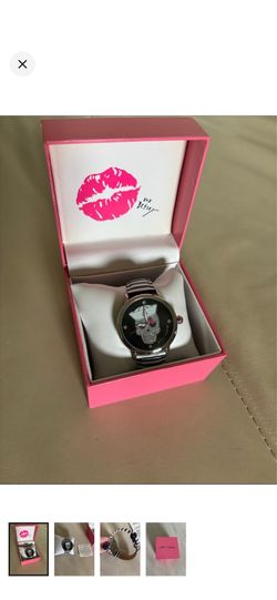 NIB Betsey Johnson Sailor Skull Striped Watch