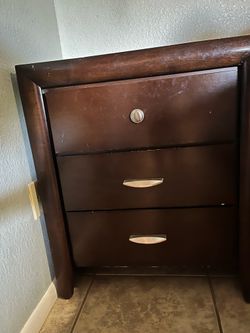 Dresser