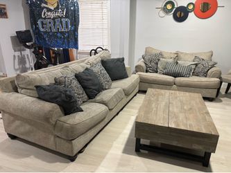 Sofa & Loveseat Set