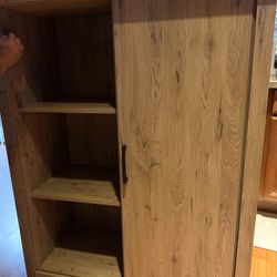 Cabinet / Cubby