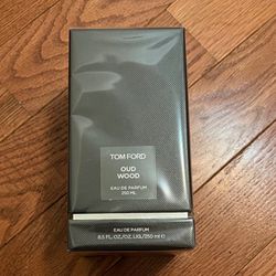 Tom Ford Oud Wood 