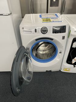 GE Washer and Gas Dryer Set