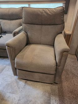 Recliner