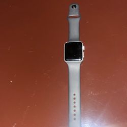 Apple Watch SE 4 (includes charger)