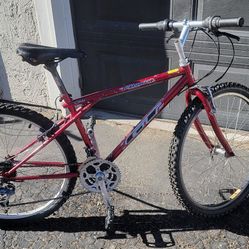 Aluminum GT Mountain Bike