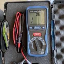 Insulation Tester 