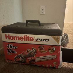 Homelite Pro Chainsaw 18in 46cc