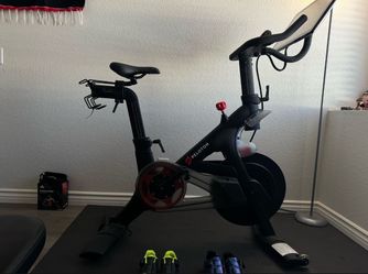 Peleton Bike