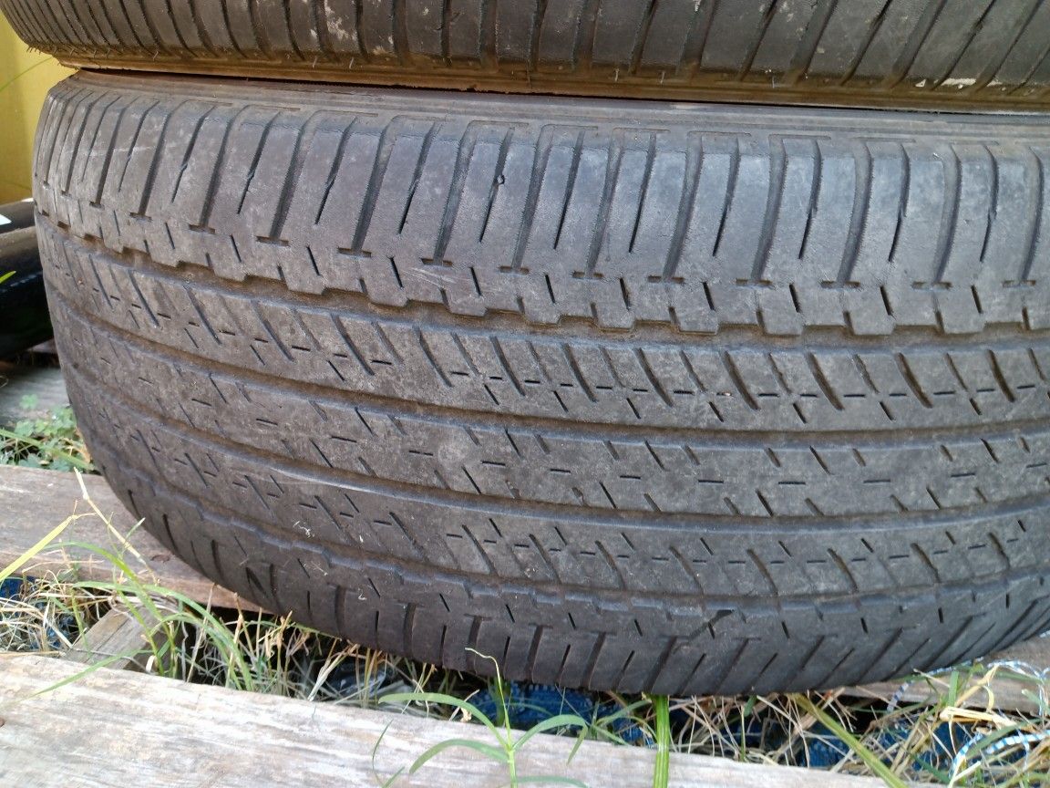 245/60/18 Bridge Stone Tires