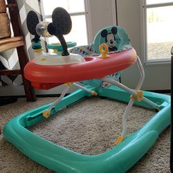 Mickey Mouse 2-in-1 walker