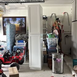 Never used cabinet!!! D: 25/ W: 17.5/ H 95.75