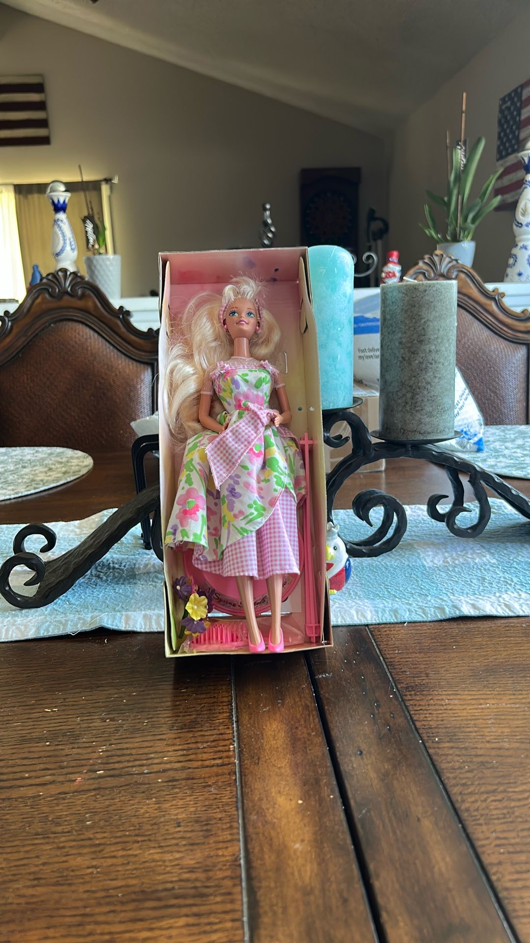 Spring Petals Barbie Avon Exclusive Special Edition 2nd in a Series 1996 New