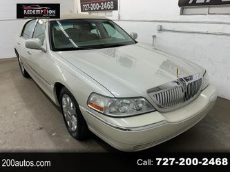 2004 Lincoln Town Car