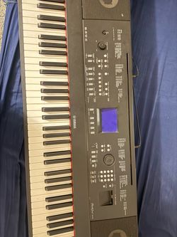 Yamaha DGX-650
