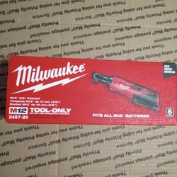 Milwaukee M12 3/8" Ratchet       Tool Only