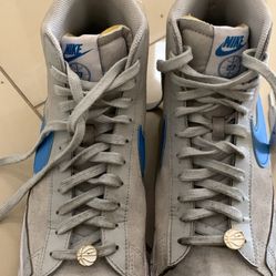 Nike Blazer Size 9