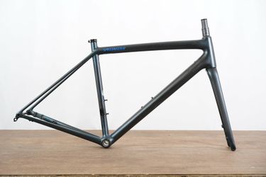 54cm Specialized Aethos Comp Carbon Disc Brake Road Frameset