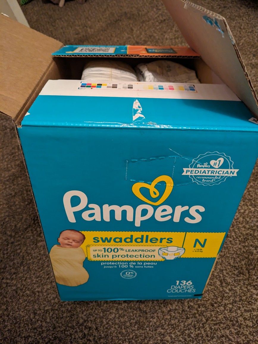 Pampers & Huggies Diapers 